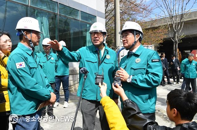 박형준 부산시장, 사상~하단선 인근 지반침하 현장 지휘… 신속 복구 등 후속 조치 총력
