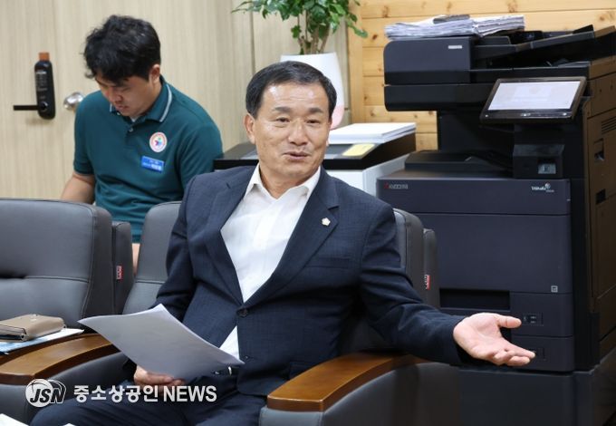 김기용 장흥군의원, ‘해양레저관광 진흥 조례’ 간담회