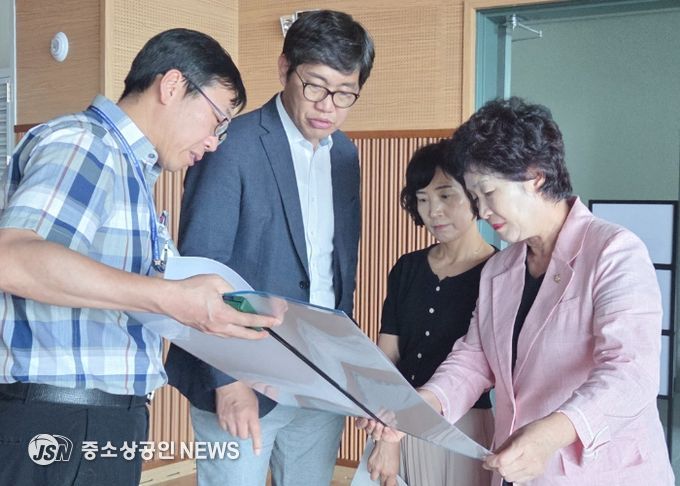 대전동구의회 오관영 의장, 인동 국민체육센터 현장점검 및 주민 민원 청취