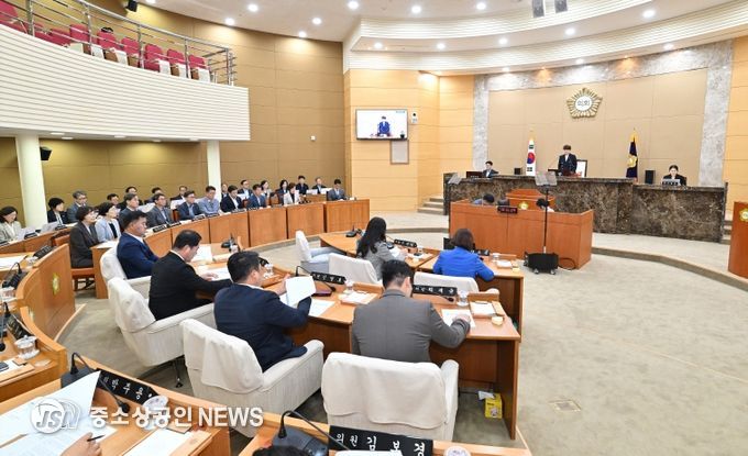 제321회 임시회 개회