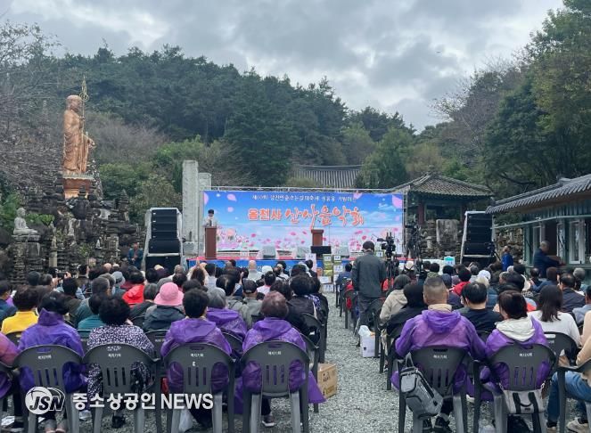지난 18일 옴천사에서 열린 산사음악회 모습.