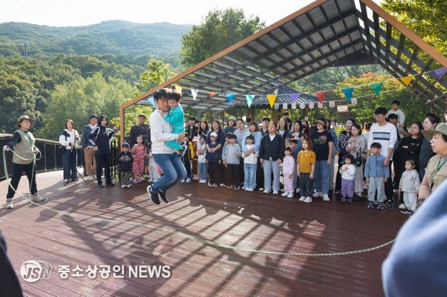 부산 북구, 가족 숲 속 즐거움 가득 ‘바스락 바스락 가을숲 한마당’ 개최