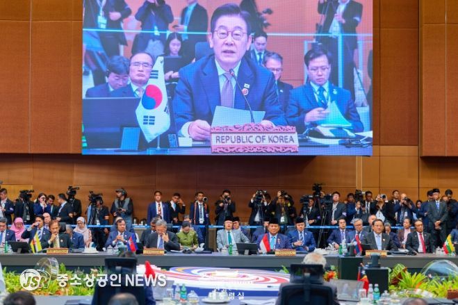 제28차 아세안+3 정상회의(대통령실)