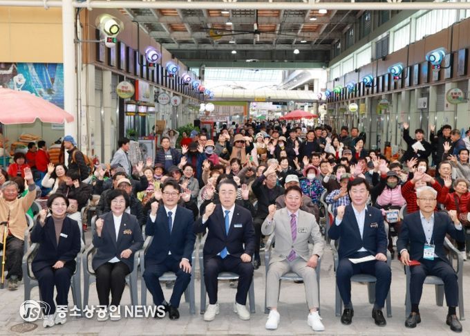 화순고인돌전통시장, 고객감사 대잔치 모습