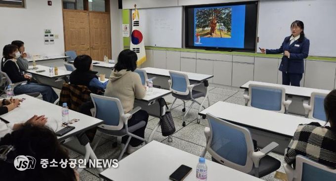 진도교육지원청, 유치원 교원 대상 ‘글로컬+ 진도교육 아카데미’ 열어
