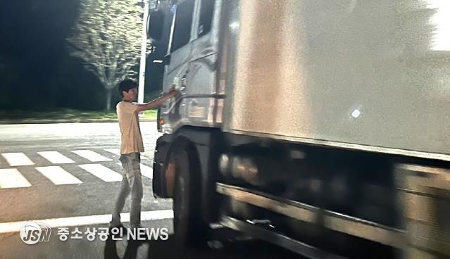 나주시는 주민 생활 안전과 사고 예방을 위해 영업용 화물·여객 자동차 차고지 외 밤샘 주차 단속을 한다.