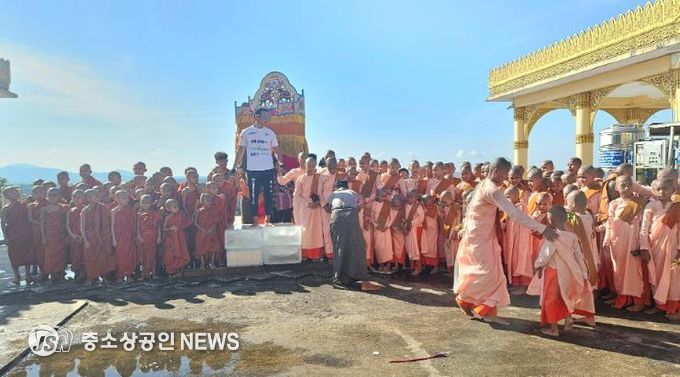 광양시 홍보대사 ‘맨발의 사나이’ 조승환, 미얀마서 세계신기록 달성 - 홍보소통실(조승환 홍보대사)