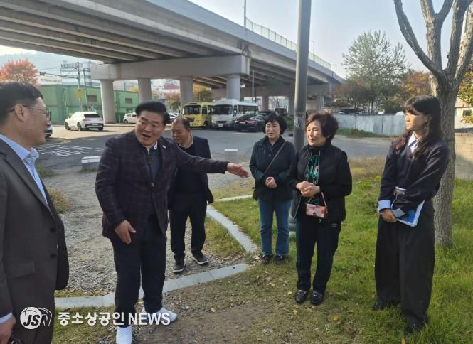 목포시의회 김관호 의원, 이로동 도시가스 미보급 지역 및 웰빙공원 현장 점검 실시