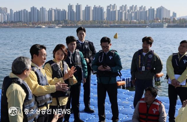 한강뚝섬 선착장 안전점검(국무총리실)