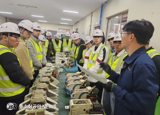 철도 운전 면허 교육생 현장 실습 사진