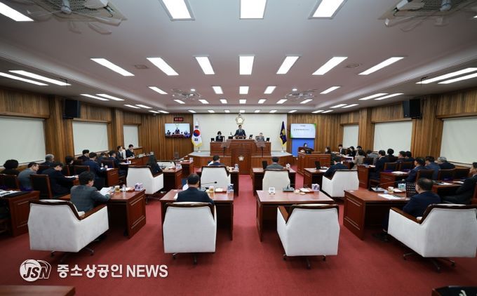 제305회 정례회 1차 본회의