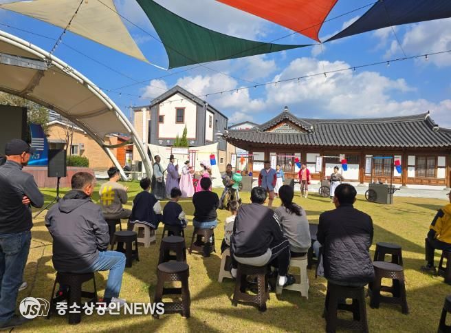 조만간 프로젝트 공연 모습.