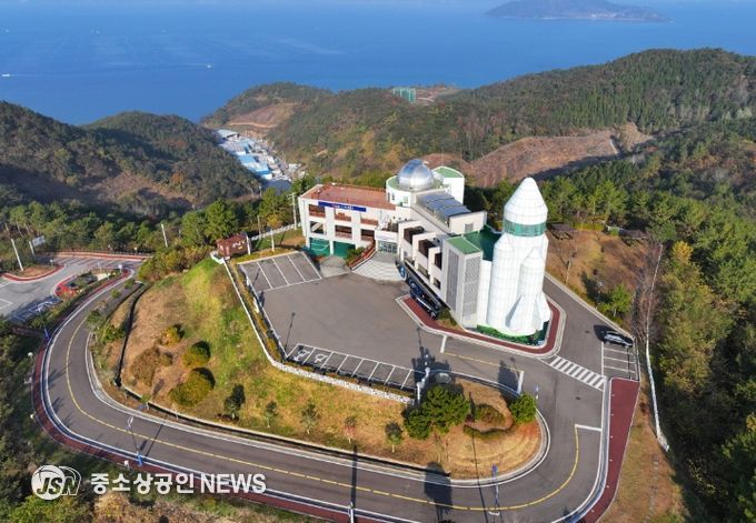 우주철도 999…고흥, 관광객 1천만 시대 궤도 올린다 (1) - 고흥우주천문과학관