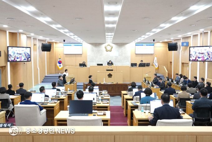 광주 남구의회, 제318회 임시회 개회