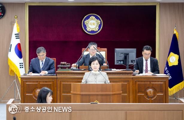 광주광역시 동구의회 김현숙 의원, 5분 자유발언서 가로수 관리 시방서 개선 촉구